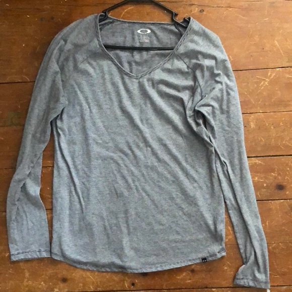 Oakley L/S shirt - Picture 1 of 3